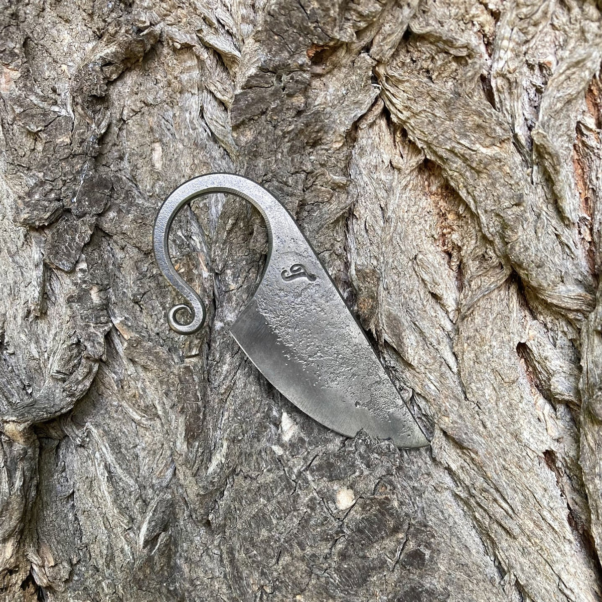 Toferner Celtic Pocket Knife (green) - Hand forged Knives