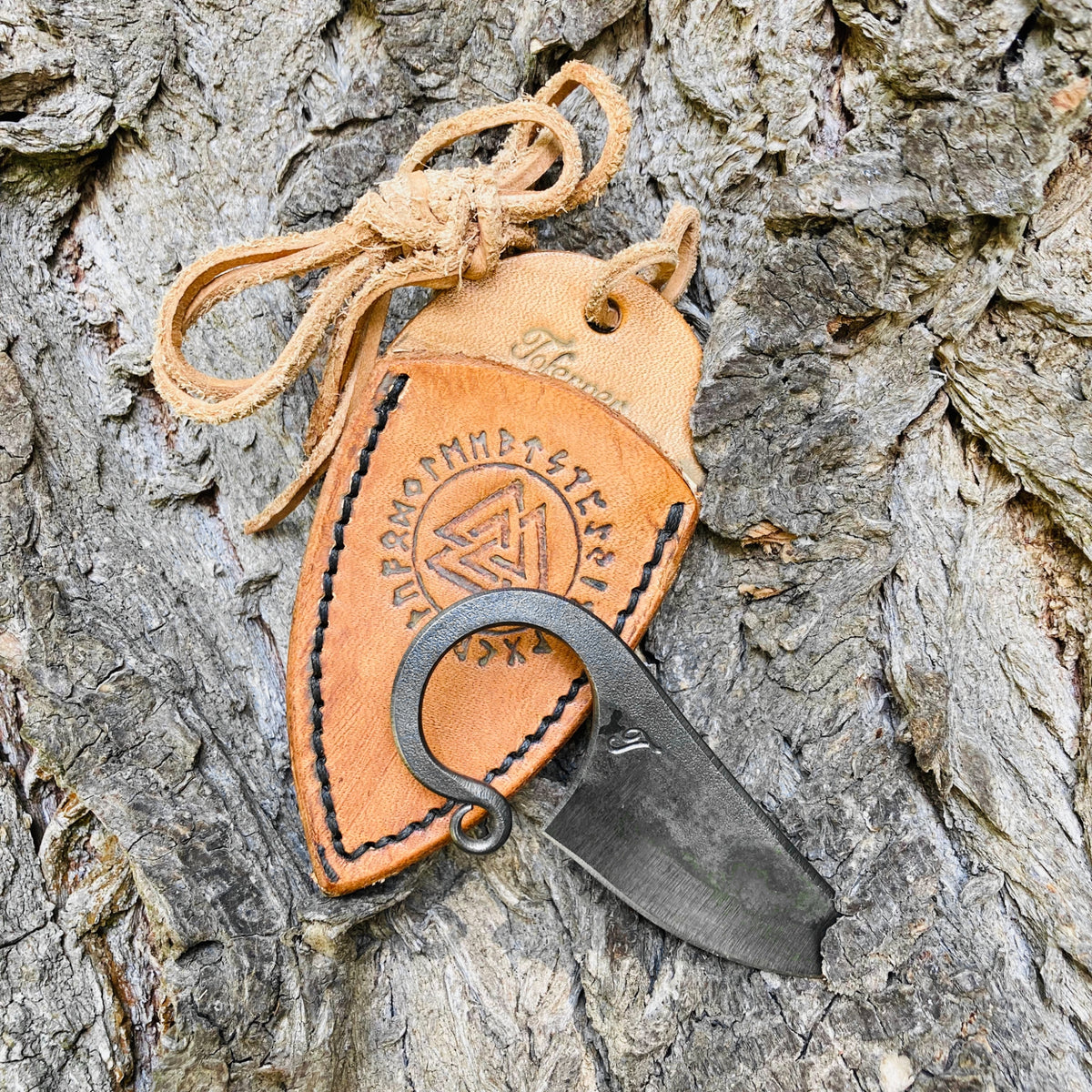 http://toferner.shop/cdn/shop/products/Celticpocketknifeinleathercasebrownthor_1200x1200.jpg?v=1656006580