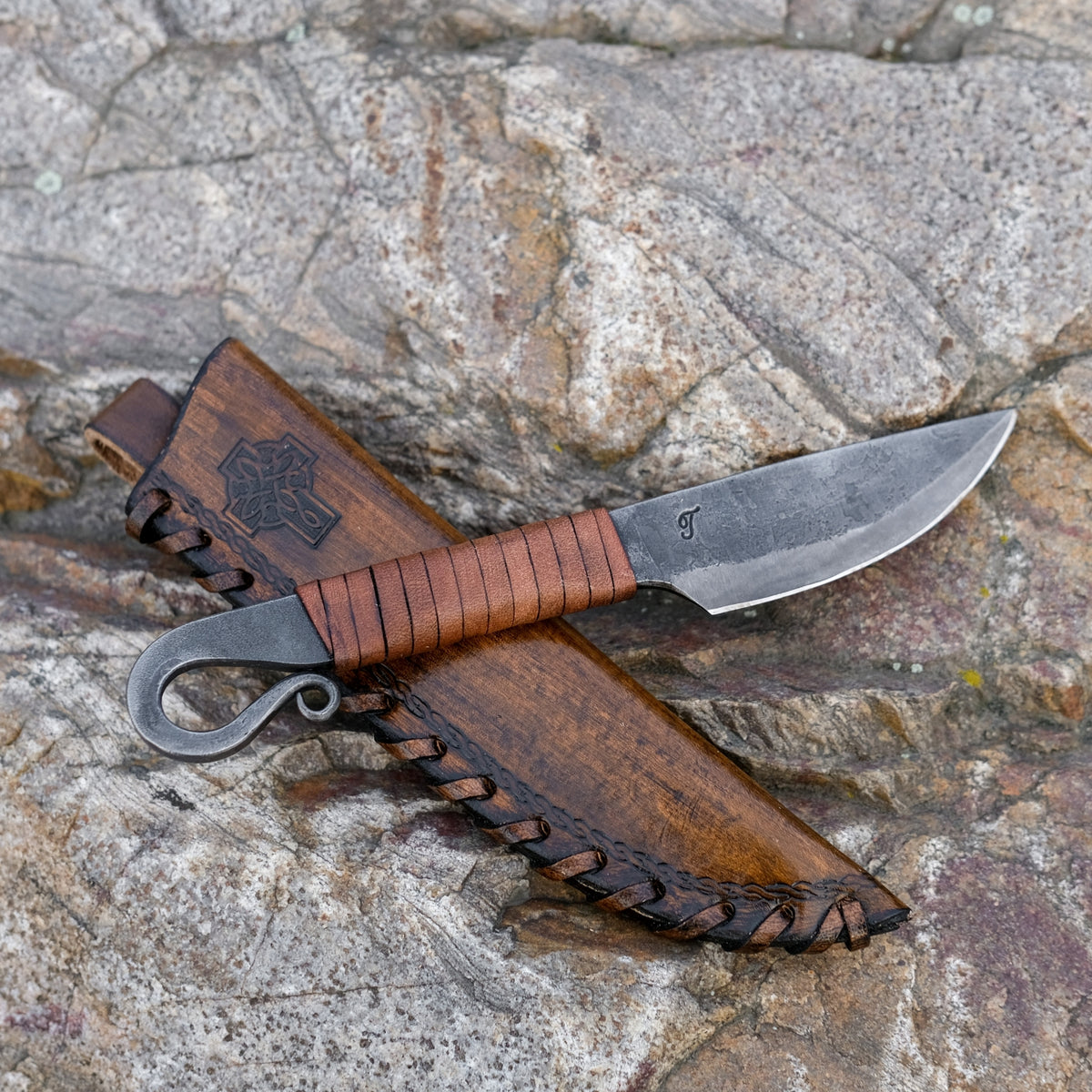 Toferner Medieval Celtic Knife (brown) - Hand forged Knives