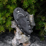 Three-finger knife